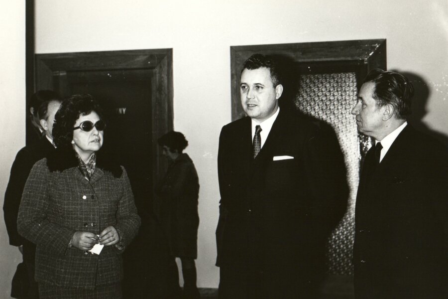 vlevo Gerta Pospíšilová